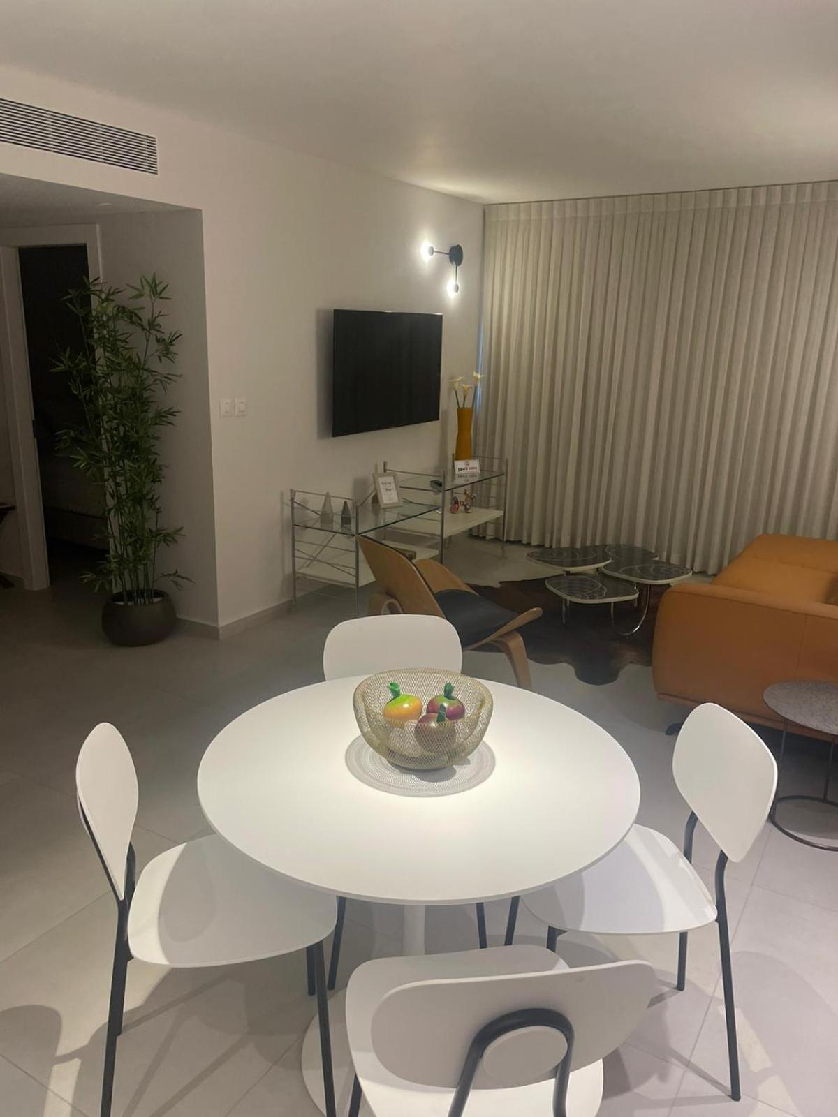 Sea Side 92 סיסייד 92